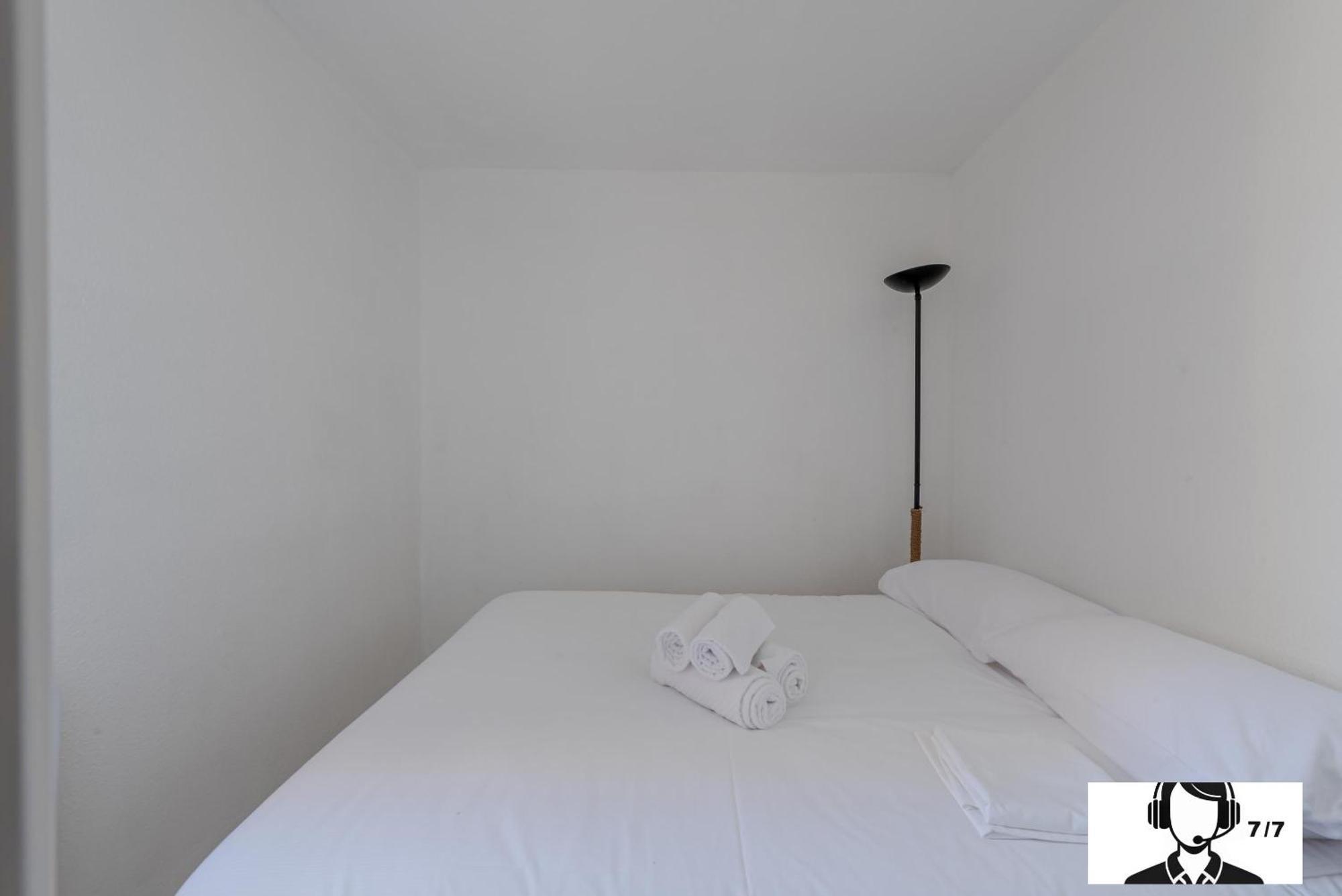 Апартаменты L'Athlantis - Cosy With Terrace And Parking Сен-Сиприен Экстерьер фото